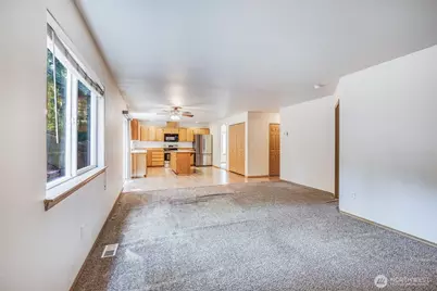 17317 94th Avenue Ct E, Puyallup, WA 98375 - Photo 14