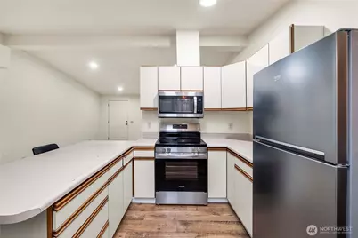 9314 Canyon Road E #40, Puyallup, WA 98371 - Photo 18