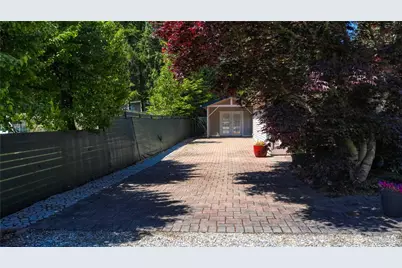 245 Shady Glen Avenue, Point Roberts, WA 98281 - Photo 32