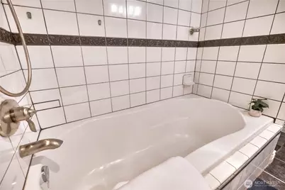 245 Shady Glen Avenue, Point Roberts, WA 98281 - Photo 20