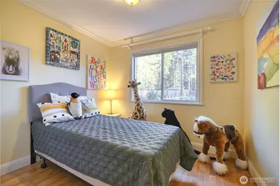 245 Shady Glen Avenue, Point Roberts, WA 98281 - Photo 18