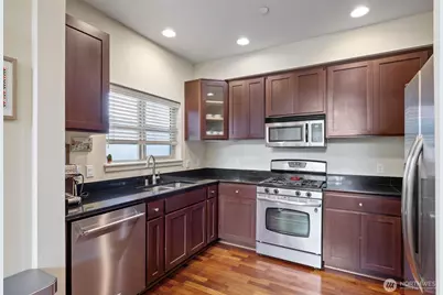 12013 Possession Way, Mukilteo, WA 98275 - Photo 14