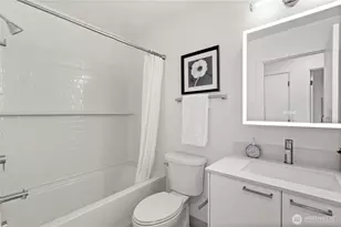 23206 Fitzgerald Rd, Bothell, WA 98021 - Photo 20