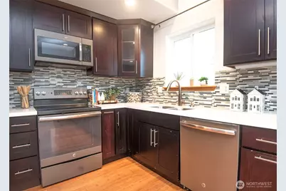 9133 2nd Place SE, Lake Stevens, WA 98258 - Photo 6