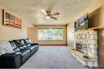 372 Insel Road, Woodland, WA 98674 - Photo 4