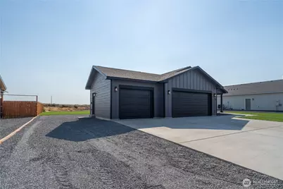 70 Sunwest Drive, Ephrata, WA 98823 - Photo 4