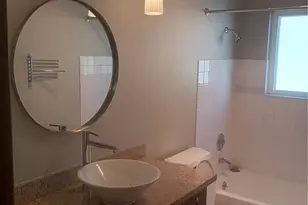 2040 NW 59th St, Seattle, WA 98107 - Photo 6