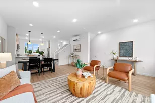 1403 SW 111th Ln, Seattle, WA 98164 - Photo 10