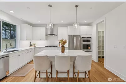 22216 98th Avenue W, Edmonds, WA 98020 - Photo 12