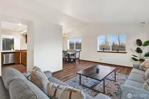 3945 Magrath Rd, Bellingham, WA 98226 - Photo 4