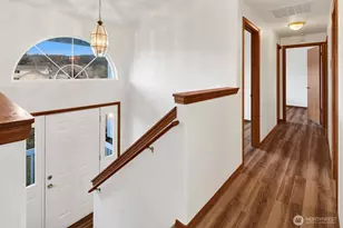 3945 Magrath Rd, Bellingham, WA 98226 - Photo 10