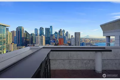 121 Vine Street #1702, Seattle, WA 98121 - Photo 32