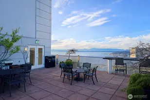 121 Vine St, Seattle, WA 98121 - Photo 32