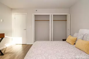 121 Vine St, Seattle, WA 98121 - Photo 16