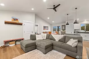 41 Benjamin Pl, Malaga, WA 98828 - Photo 12