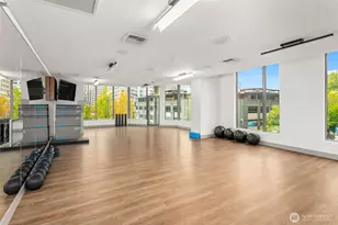 2510 6th Ave, Seattle, WA 98121 - Photo 32