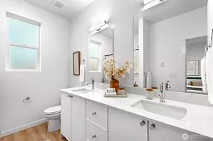 1417 SW 111th Ln, Seattle, WA 98164 - Photo 14