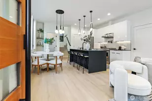 8750 13th Ave NW, Seattle, WA 98117 - Photo 4