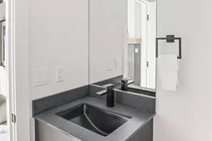 8750 13th Ave NW, Seattle, WA 98117 - Photo 16