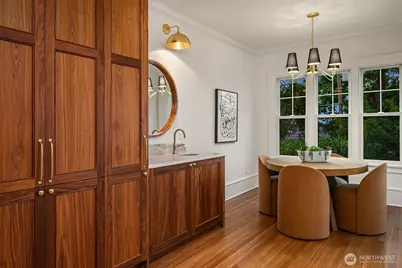 740 22nd Avenue E, Seattle, WA 98112 - Photo 14