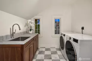 740 22nd Ave E, Seattle, WA 98112 - Photo 34