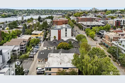 2219 Eastlake Avenue E #101, Seattle, WA 98102 - Photo 30