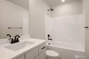 12806 66th Ave S, Seattle, WA 98178 - Photo 14