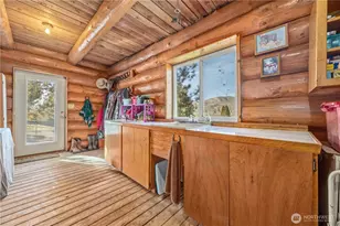 27538 C Hwy 97, Malott, WA 98829 - Photo 22