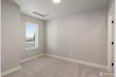 12802 66th Avenue S, Seattle, WA 98178 - Photo 28