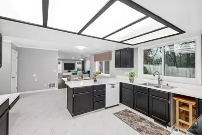 27519 144th Avenue SE, Kent, WA 98042 - Photo 8