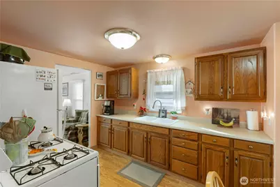 1107 Adele Street, Sumner, WA 98390 - Photo 8