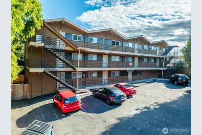 1017 SW 154th Street, Burien, WA 98166 - Photo 1