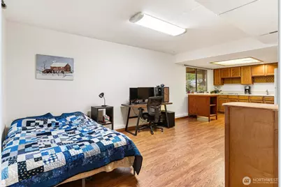 22934 SE 37th St, Sammamish, WA 98075 - Photo 16