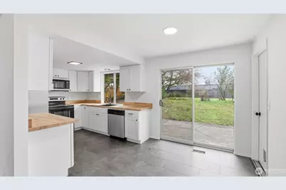 2840 22nd Street SE, Auburn, WA 98092 - Photo 6