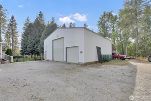 38911 N Newport Hwy, Elk, WA 99009 - Photo 2