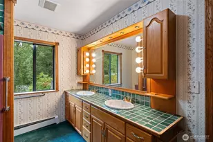 671 Edmonds Rd, Coupeville, WA 98239 - Photo 28