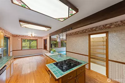 671 Edmonds Road, Coupeville, WA 98239 - Photo 10