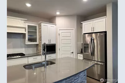 923 120th Ave SE, Lake Stevens, WA 98258 - Photo 6