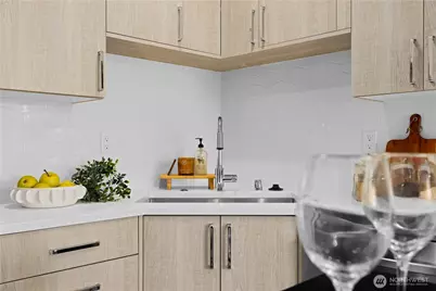 5515 B 9th Avenue NW, Seattle, WA 98107 - Photo 14