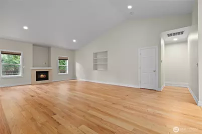 13796 Seaview Way, Anacortes, WA 98221 - Photo 8