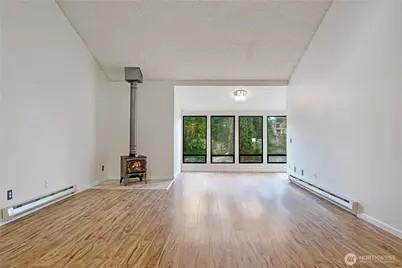 6260 139th Avenue NE #96, Redmond, WA 98052 - Photo 2