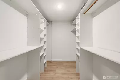 12615 SE 27th Street, Bellevue, WA 98005 - Photo 22