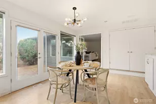 12615 SE 27th St, Bellevue, WA 98005 - Photo 10