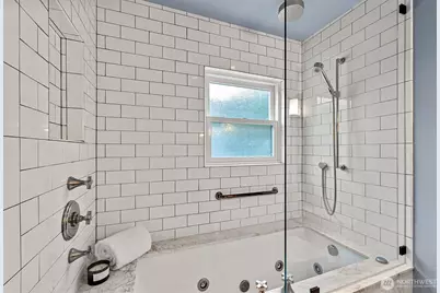 533 NE 89th Street, Seattle, WA 98115 - Photo 18