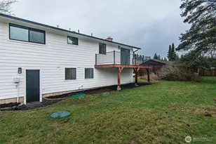 5954 Paradise Dr, Ferndale, WA 98248 - Photo 4
