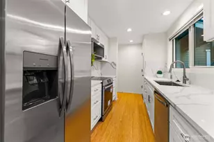 1218 101st Pl NE, Bellevue, WA 98004 - Photo 10