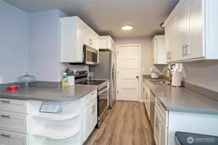 17016 6 Ave Ct E, Spanaway, WA 98387 - Photo 18