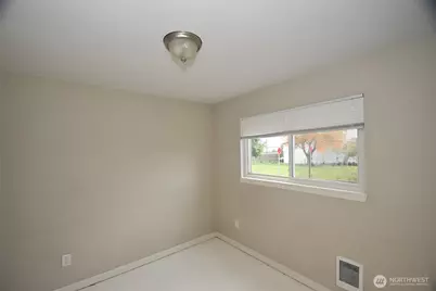 92 Quinn Avenue #A B C, Marysville, WA 98270 - Photo 12