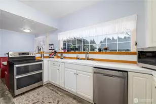 301 Sunset Dr, Hoquiam, WA 98550 - Photo 4