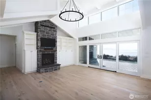 2215 Skyline Way, Anacortes, WA 88221 - Photo 8